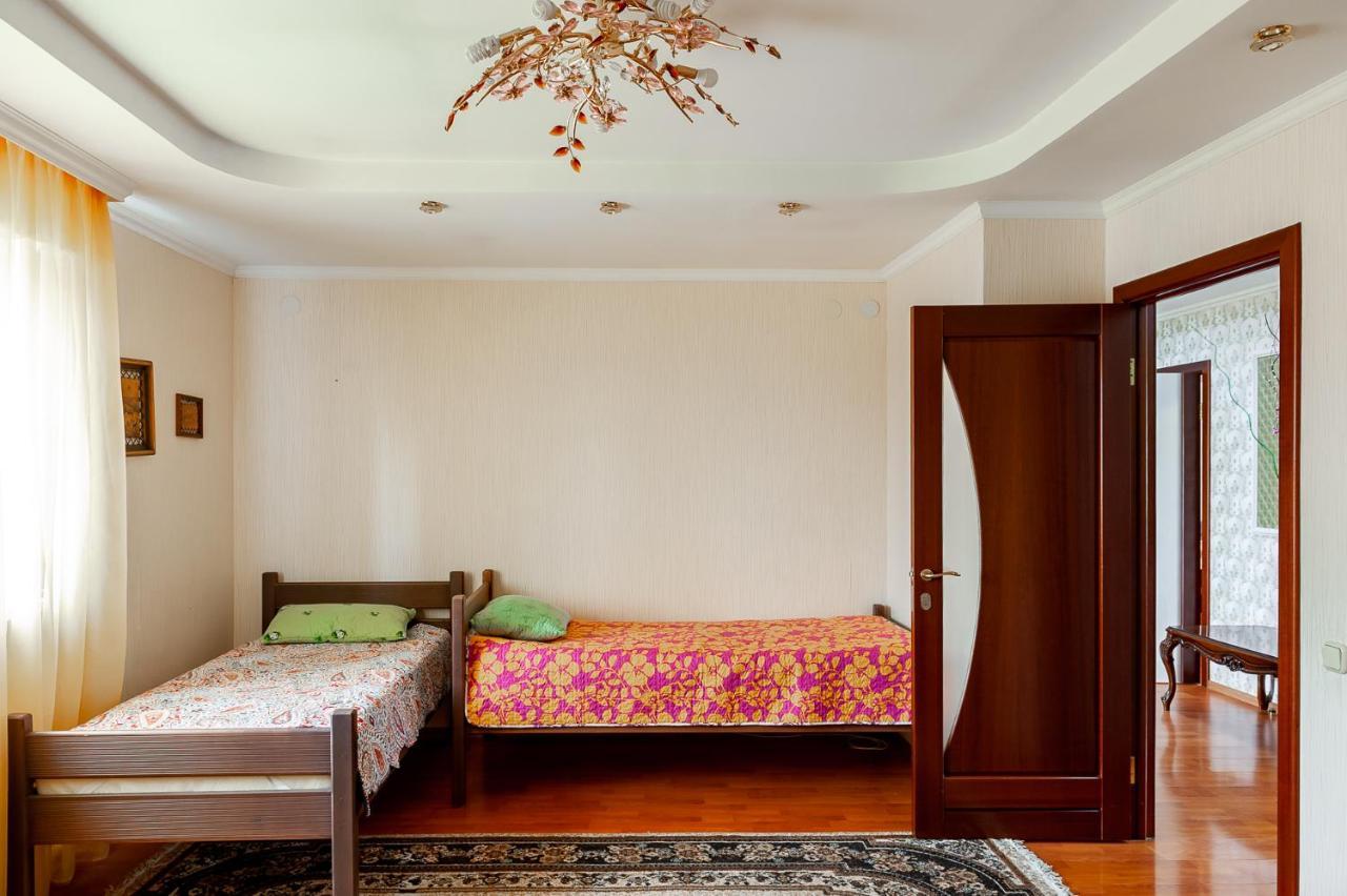 Hostel Astana Экстерьер фото
